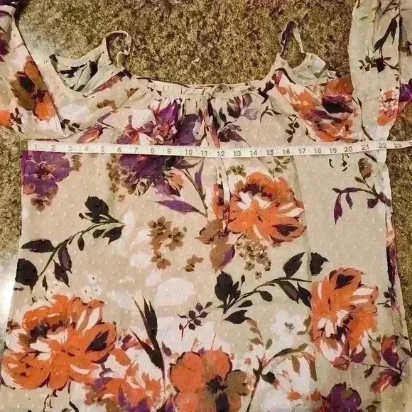 Inc International Concepts Floral Print Cold Shoulder Peasant Blouse, Sz 12; $70 - Picture 5 of 10